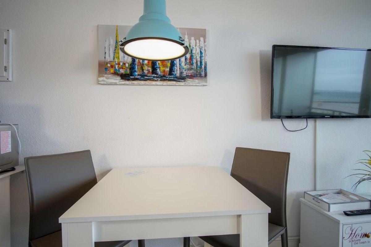 Haus Sanddorn, Wohnung 18 Beachside Großenbrode Exterior foto